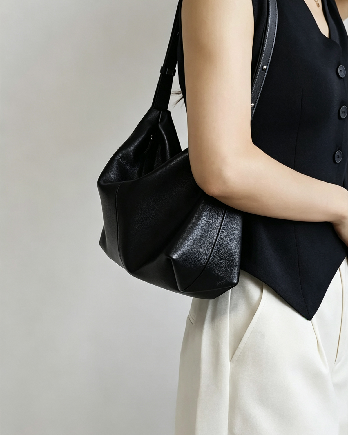 Grain leather black hobo shoulder bag, minimalist casual everyday women handbag, all‑match style